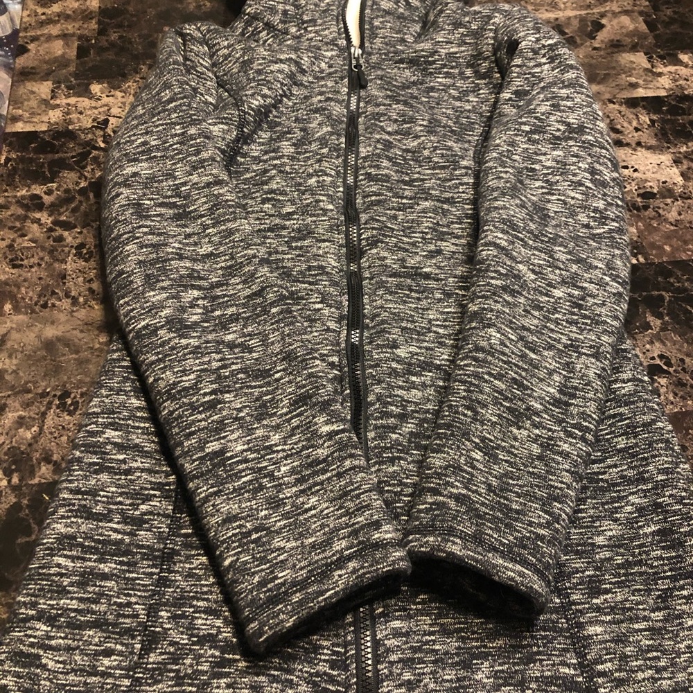 Bench sweater